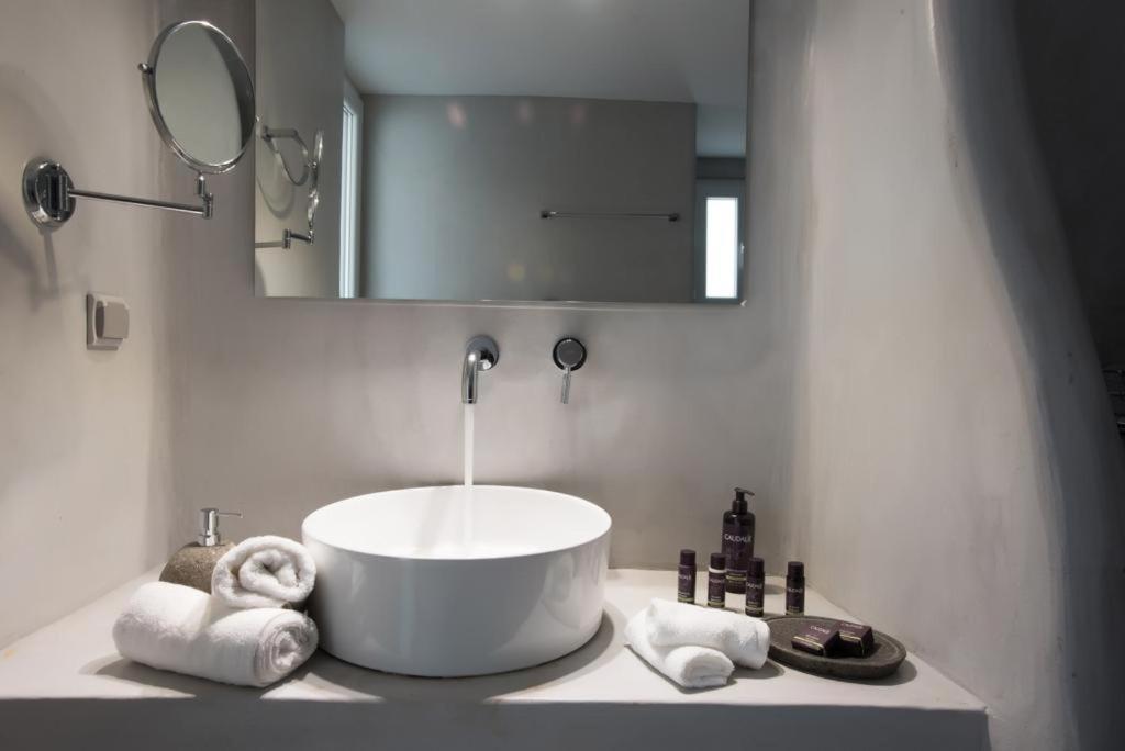 Jonaz Suites Mykonos Town Eksteriør billede